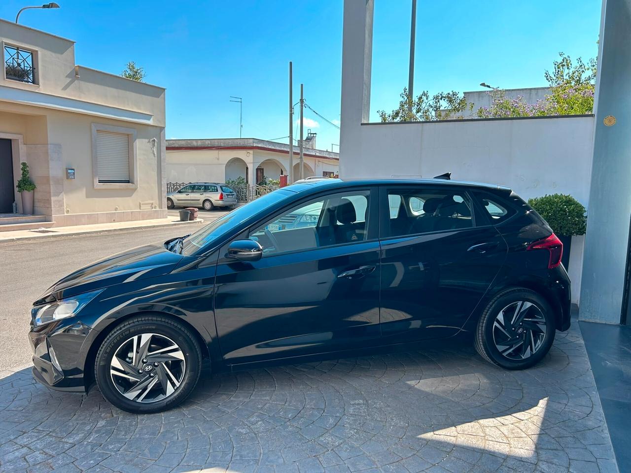 Hyundai i20 1.2 MPI 61 Kw RET *Km 29.000*-2023
