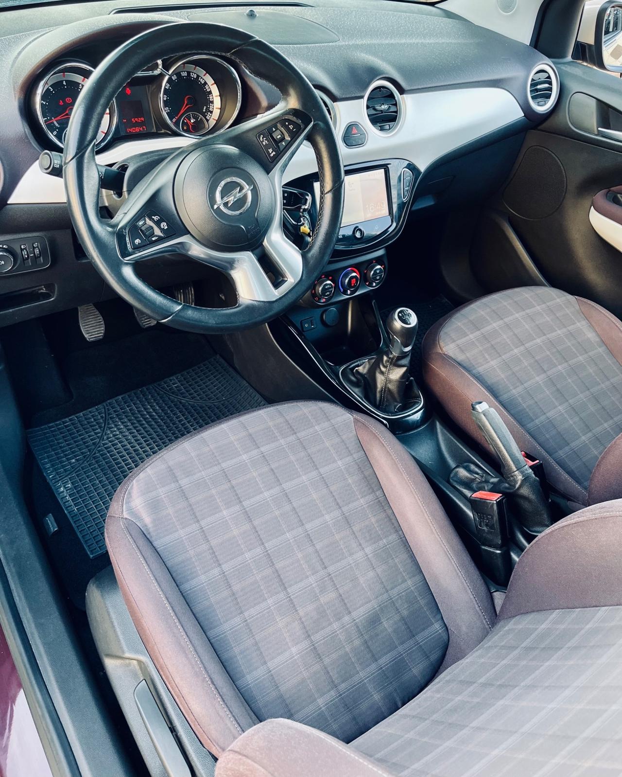 Opel Adam 1.4 87 CV GPL Tech Jam