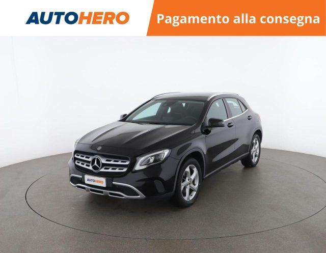 MERCEDES-BENZ GLA 200 d Automatic Sport