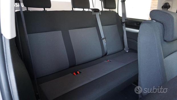 PEUGEOT Traveller BlueHDi 150 S&S Standard Busin