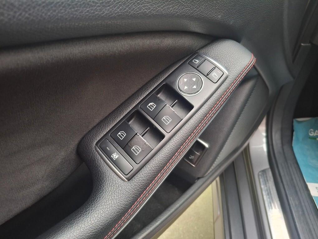 Mercedes-benz GLA 200d Automatic "PACK AMG"