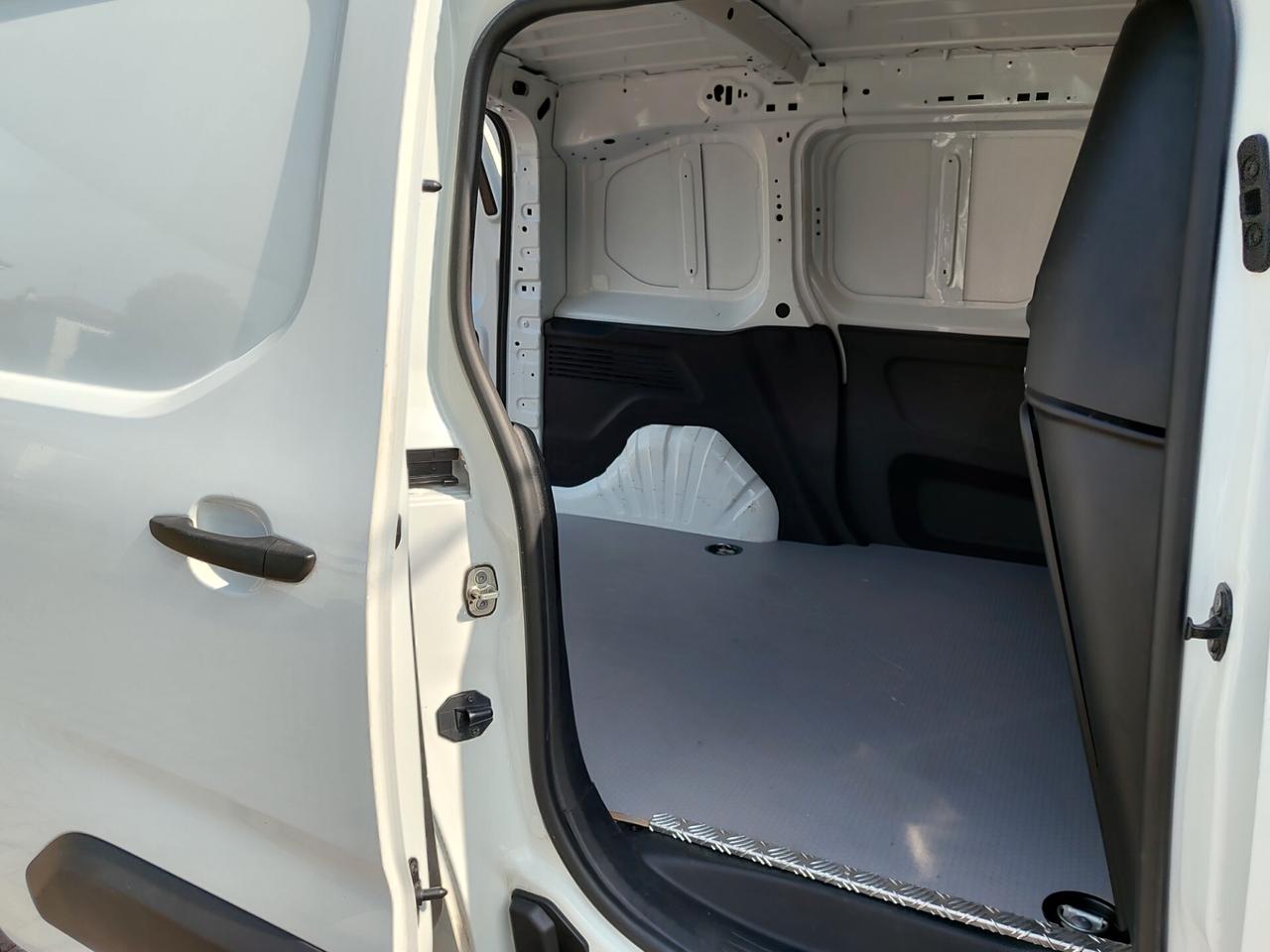 Peugeot Partner BlueHDi 75 L1 Furgone Pro