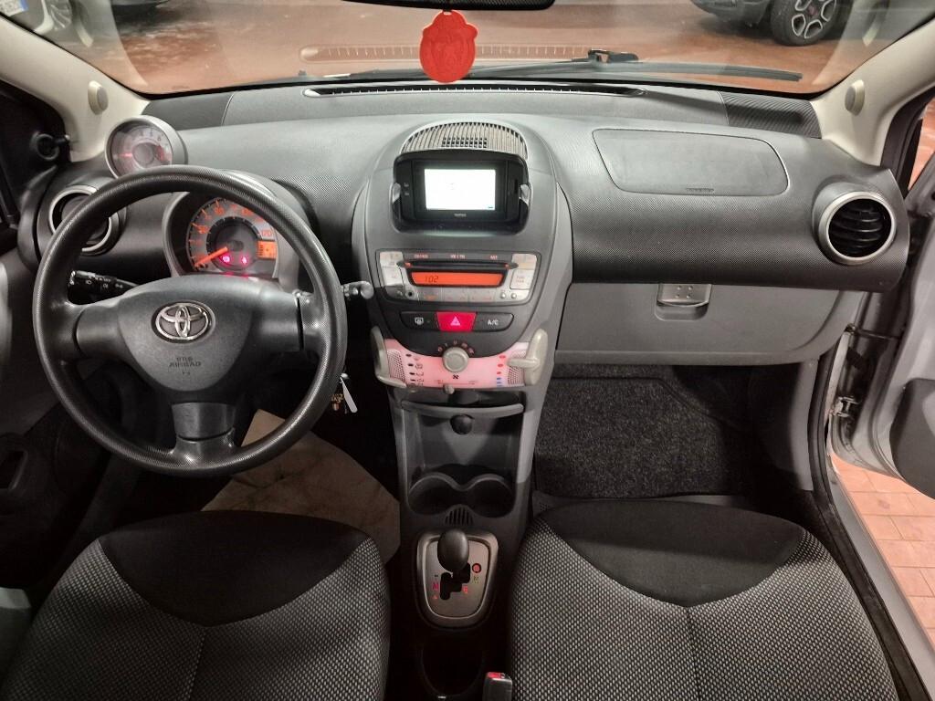 Toyota Aygo 1.0 12V VVT-i 5 porte Now Connect