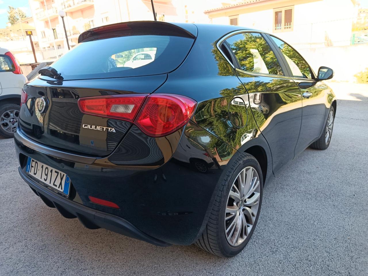 Alfa Romeo Giulietta 1.4 Turbo 120 CV GPL Super
