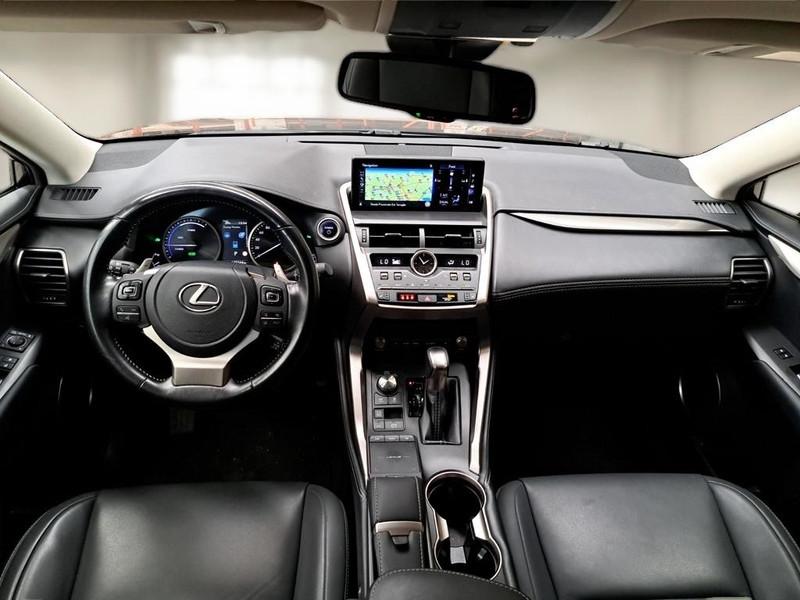 LEXUS NX 300h Hybrid Premium 4WD