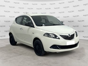 Lancia Ypsilon 1.0 FireFly 70cv S&S Hybrid SILVER PLUS