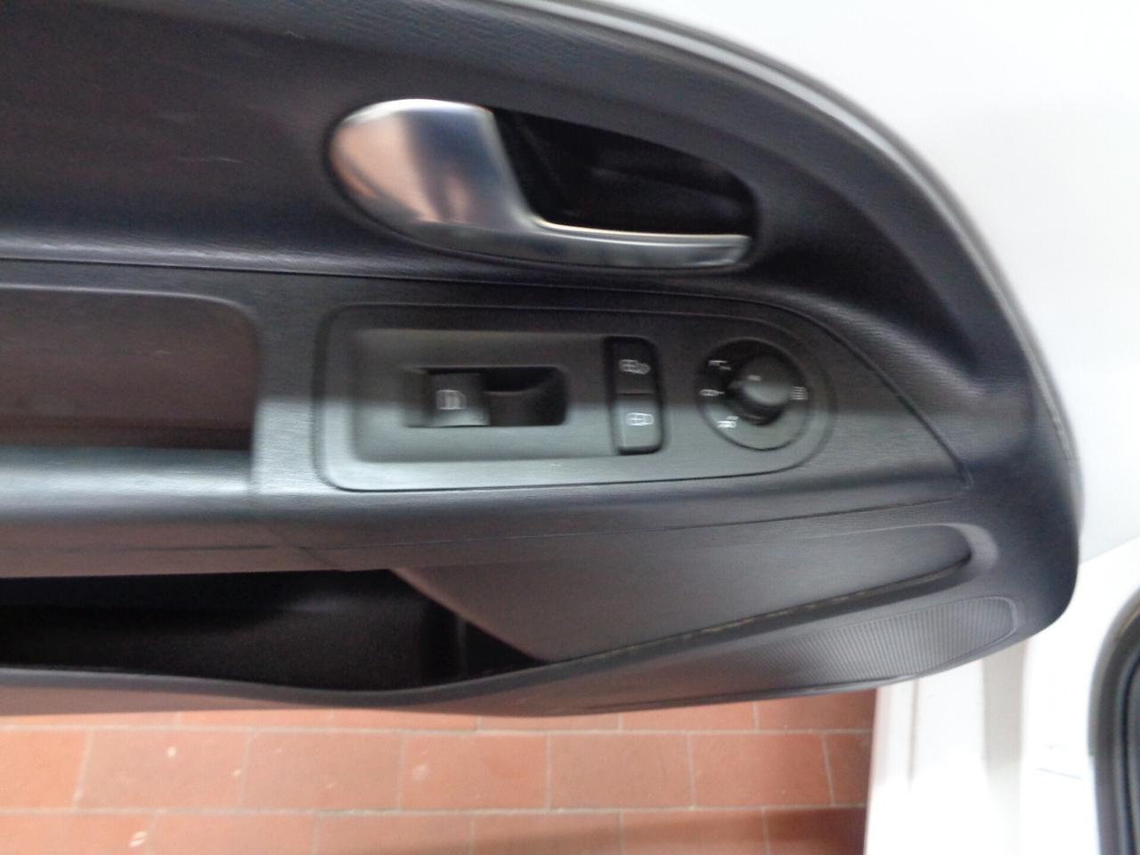 Volkswagen up! 1.0 75 CV 3p. high neopatentati