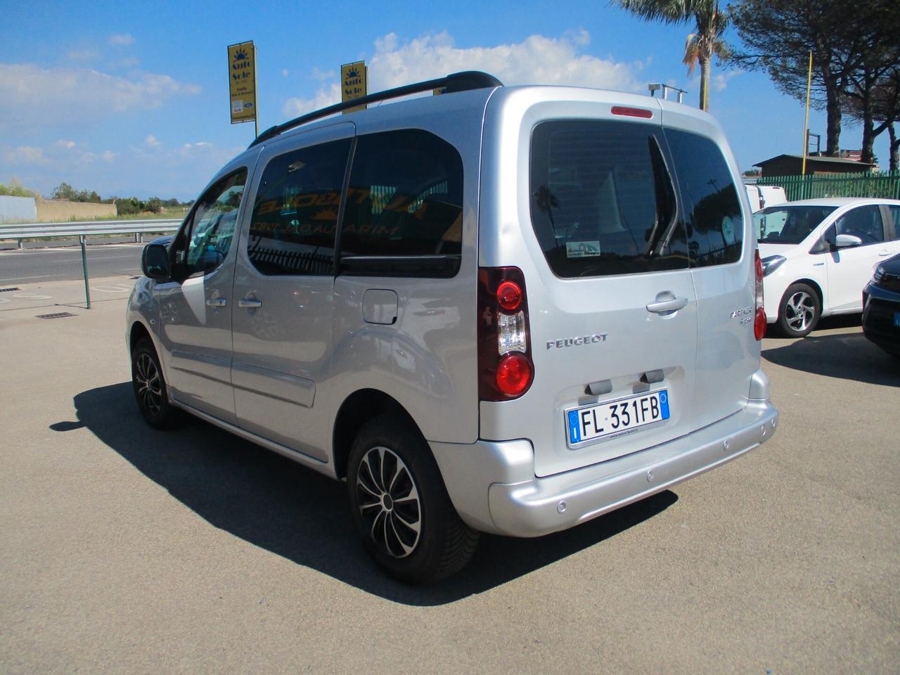 Peugeot Partner TEPEE 1.6 BLUEHDI 100 CV E6 N1 5 POSTI AUTOCARRO