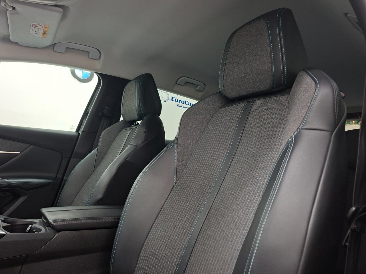 Peugeot 3008 1.5 BlueHDi 130cv EAT8 Allure
