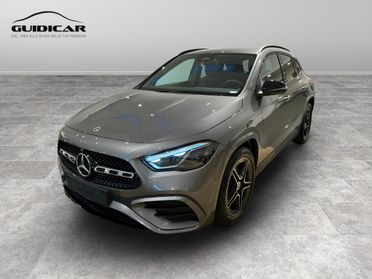 Mercedes-Benz GLA 200 d Automatic 4MATIC