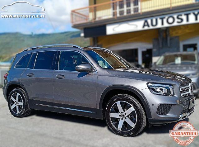 MERCEDES-BENZ GLB 200 d Automatic Sport