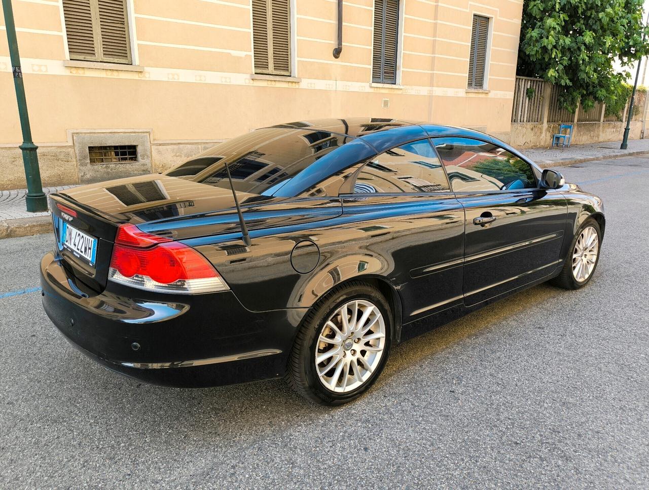 Volvo C70 2.4 20V 140 CV Summum