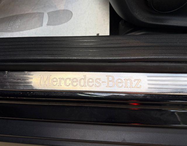 MERCEDES-BENZ GLA 200 d Automatic Premium