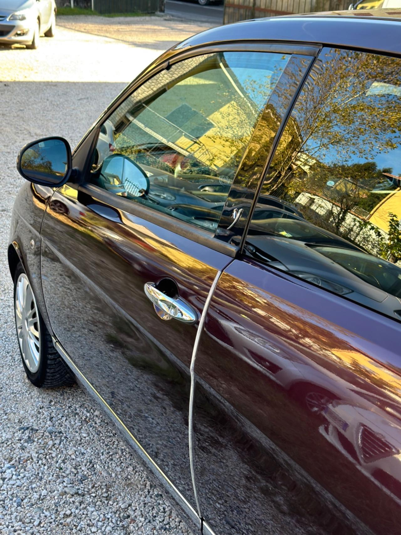 Lancia YPSILON 1.2 UNYCA NEOPAT KMCERT GARANZ