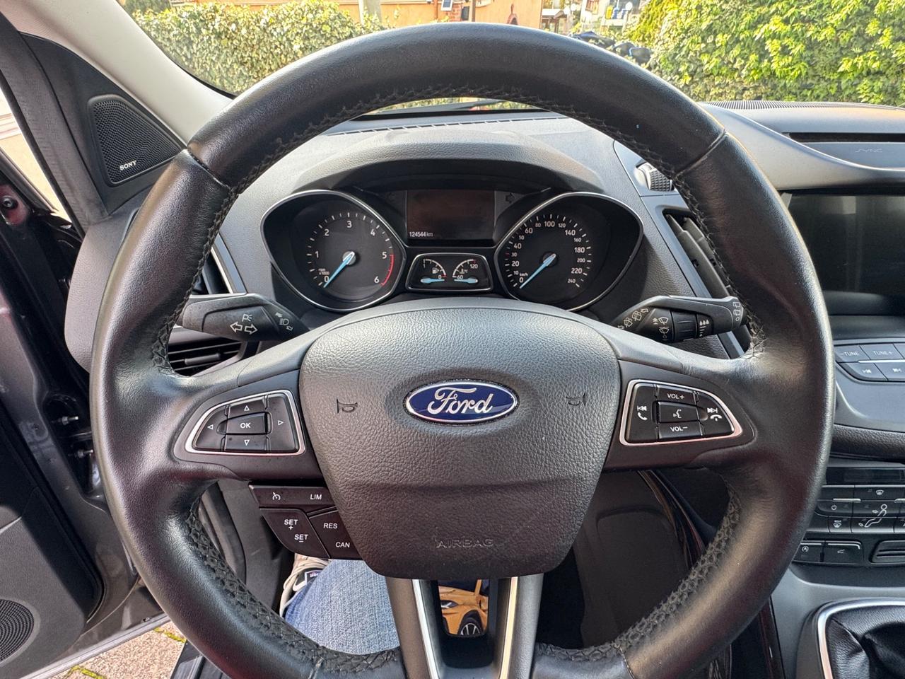 Ford Kuga 2.0 TDCI 150 CV S&S 2WD Titanium