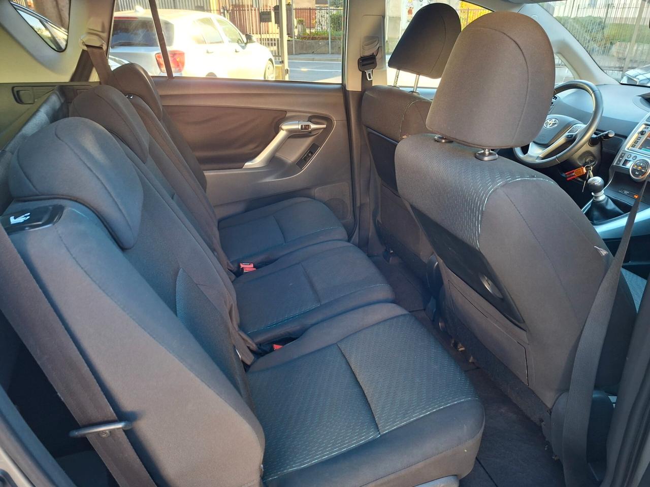 Toyota Verso 2.0 D Style 7 posti