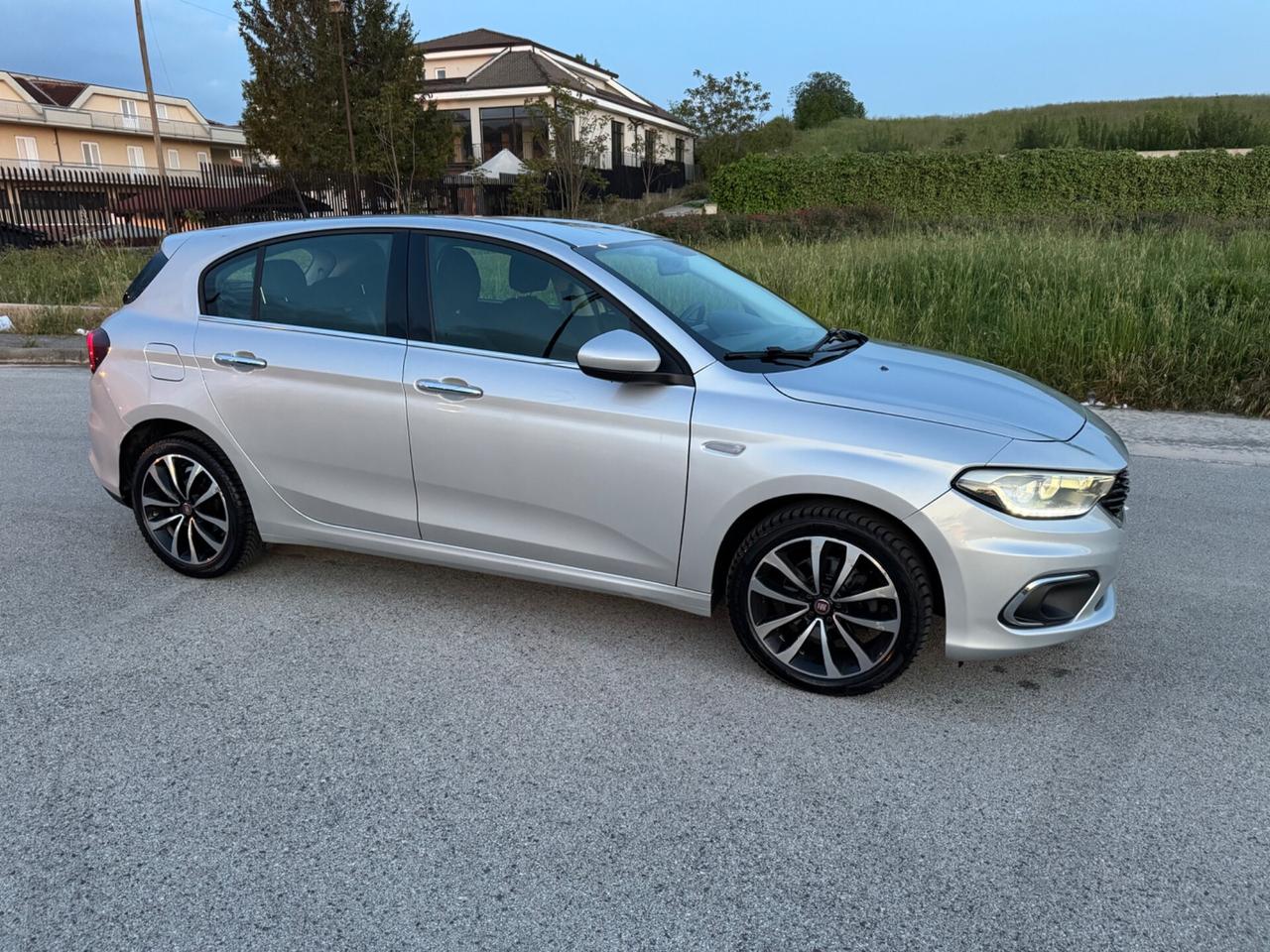 Fiat Tipo 1.6 Mjt S&S 5 porte Lounge