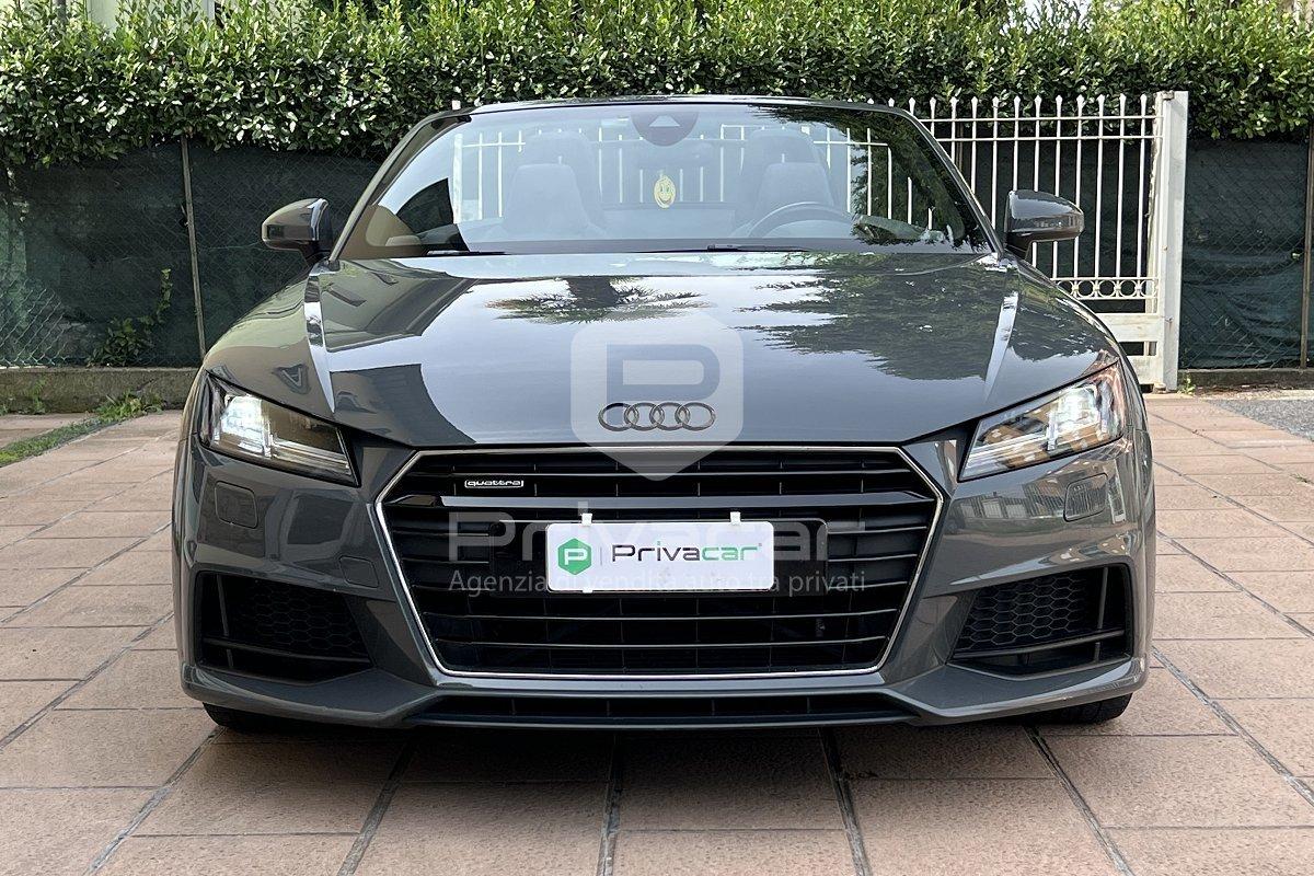 AUDI TT Roadster 2.0 TFSI quattro S tronic S line