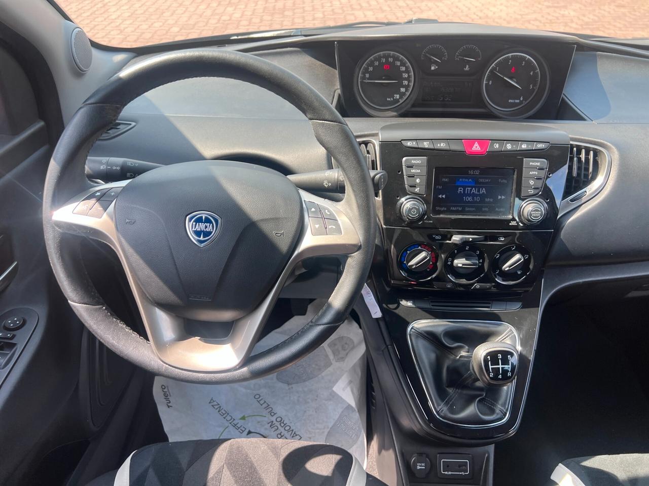 Lancia Ypsilon 1.3 MJT 16V 95 CV 5 porte S&S Mya