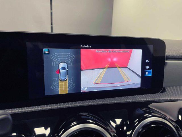 MERCEDES-BENZ A 180 D PREMIUM AUTO