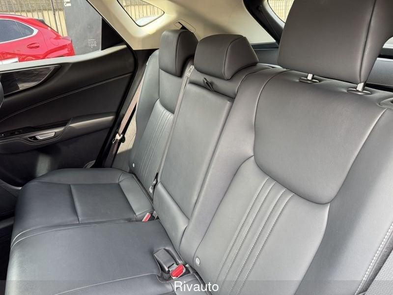 Lexus NX Plug-in 4WD Premium