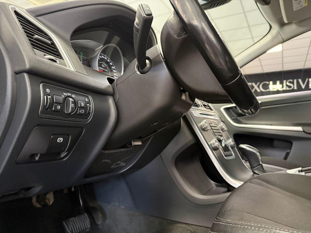 Volvo XC60 2.4 D4 181 CV AWD Momentum