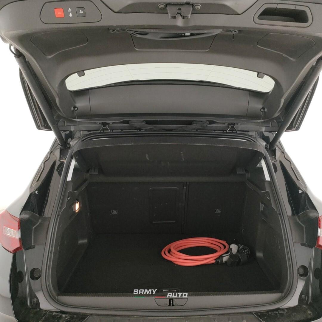 Opel Grandland X 1.6 Hybrid Plug-in aut. AWD Ultimate