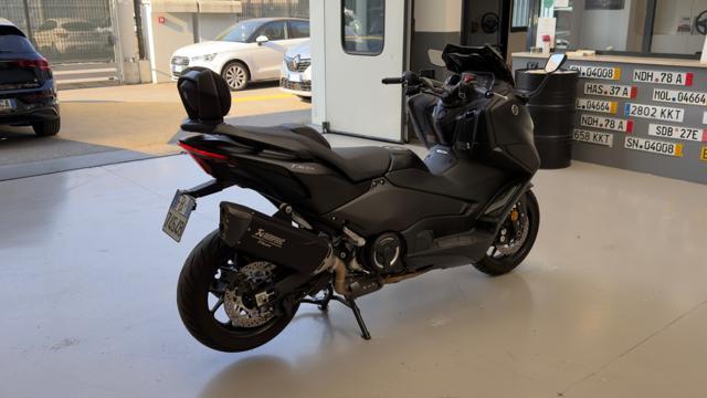 YAMAHA T Max 560