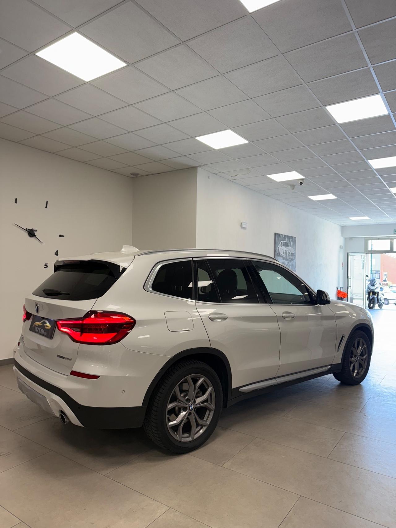 Bmw X3 sDrive18d 48V xLine