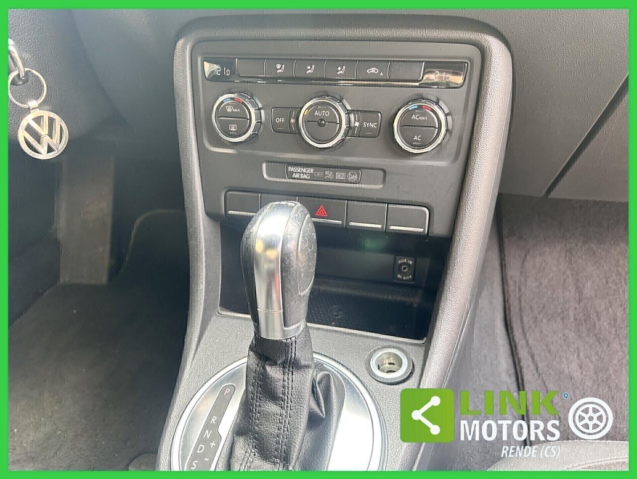 Volkswagen Maggiolino 2.0 TDI DSG Sport 07/2012