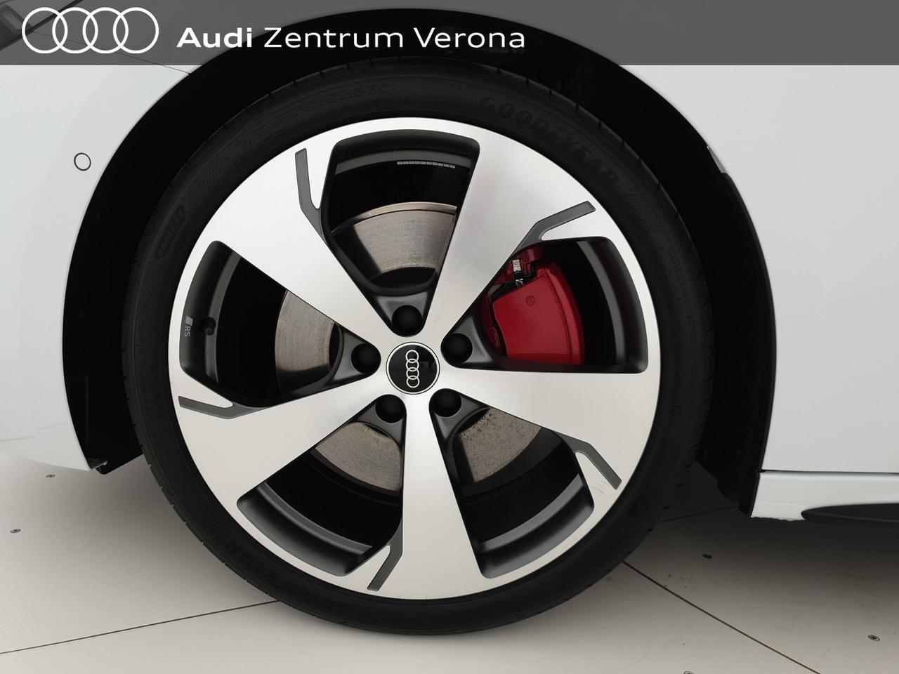 Avant 2.0e-hybrid 299CV quattro Str S line Edition