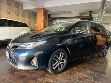 Toyota Auris 1.8 Hybrid Active