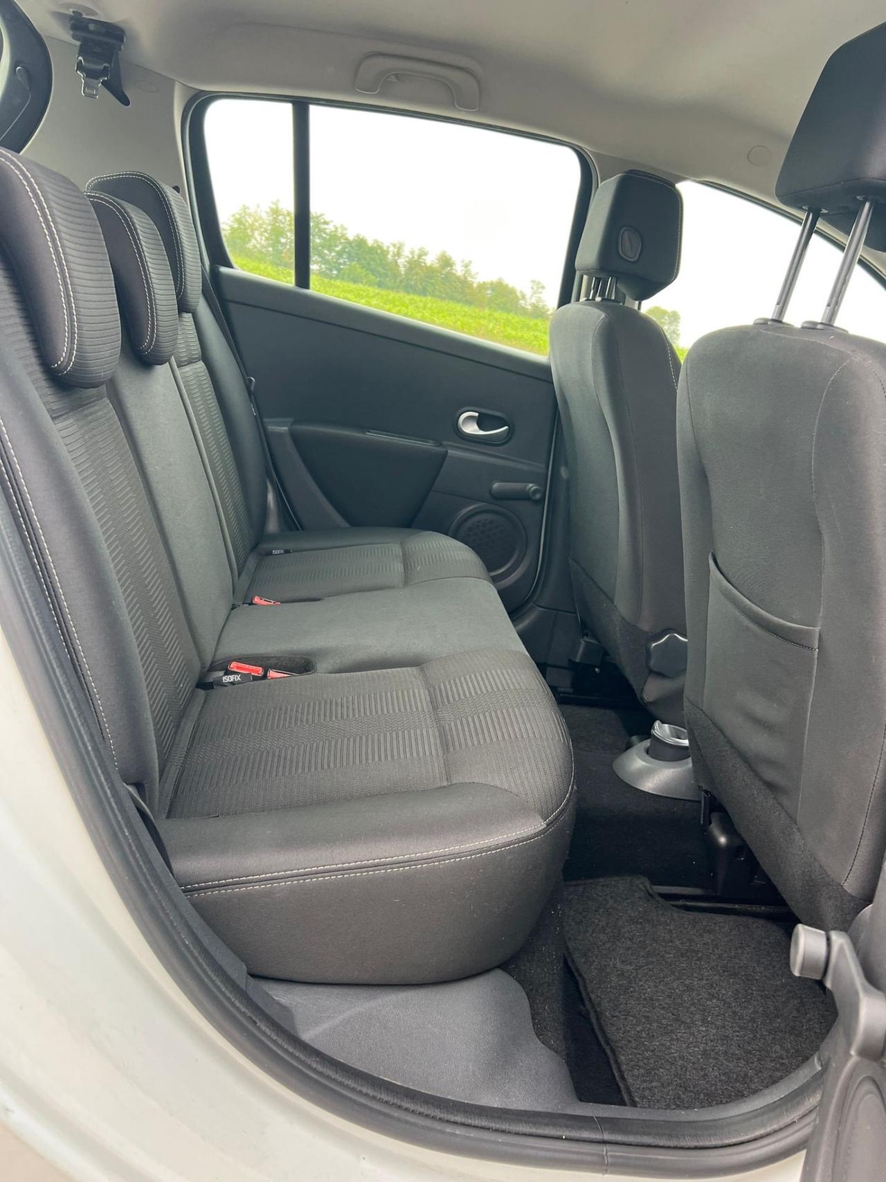 Renault Clio 1.2 16V TCE 100CV 5 porte Luxe