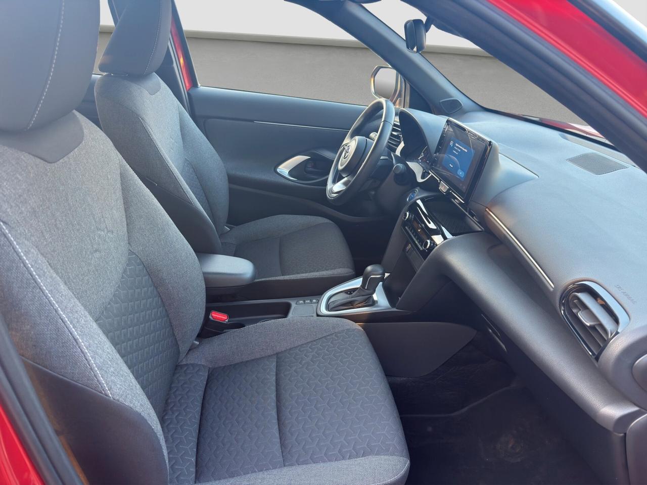 Toyota Yaris Cross 1.5 Hybrid 5p. E-CVT Trend