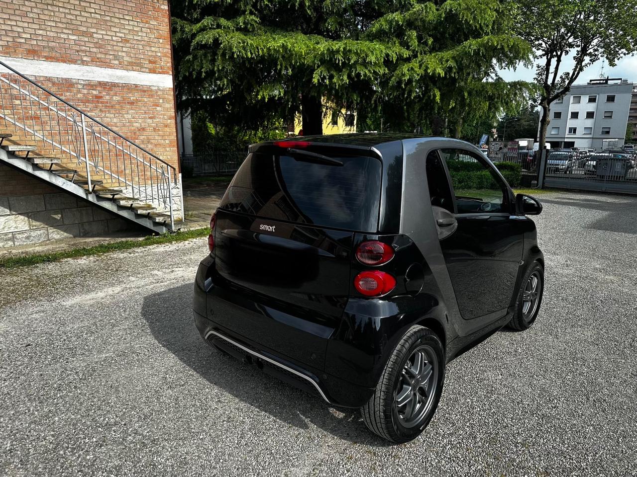 Smart ForTwo 1000 52 kW MHD coupé passion