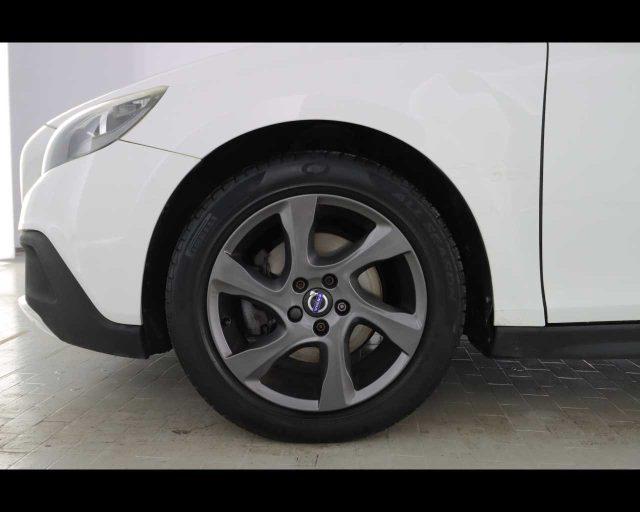 VOLVO V40 Cross Country D2 1.6 Powershift Momentum
