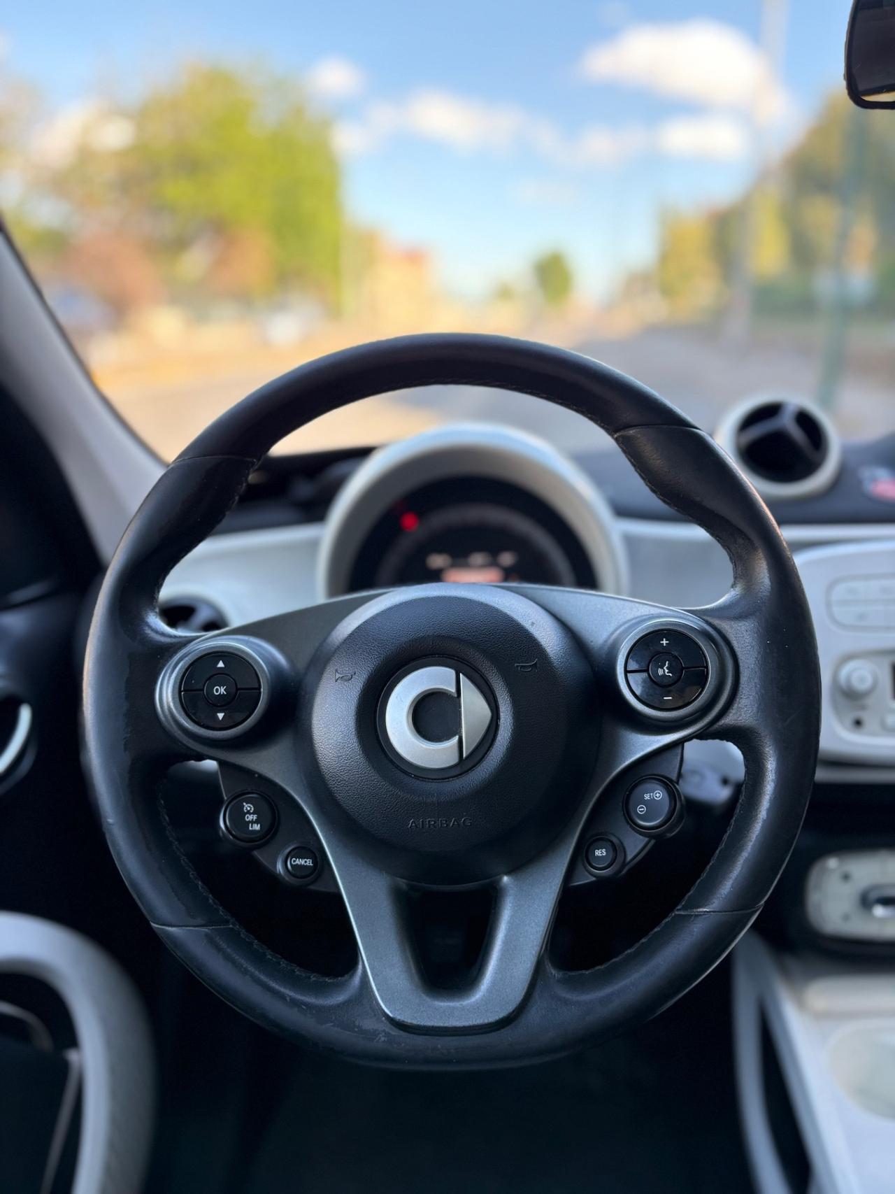 Smart ForFour 1.0 benzina 70 cv Passion