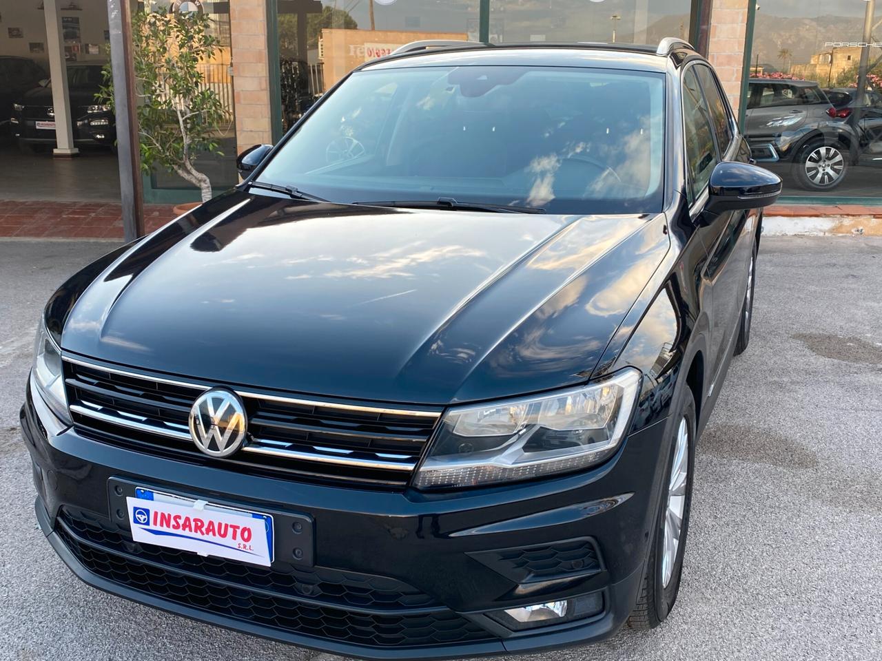 Volkswagen Tiguan 2.0 TDI SCR DSG Business BlueMotion Technology NAVI MY19