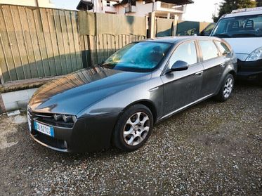 Alfa Romeo 159 2.4 JTDm 20V Distinctive