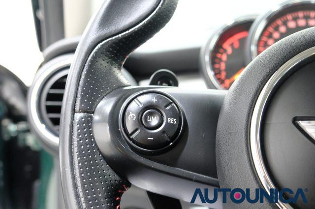 MINI Cooper SD 2.0 COOPER SD AUTOMATICA 5 PORTE