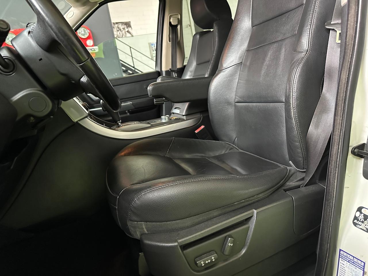 Land Rover Range Rover Sport 2.7 TDV6 HSE