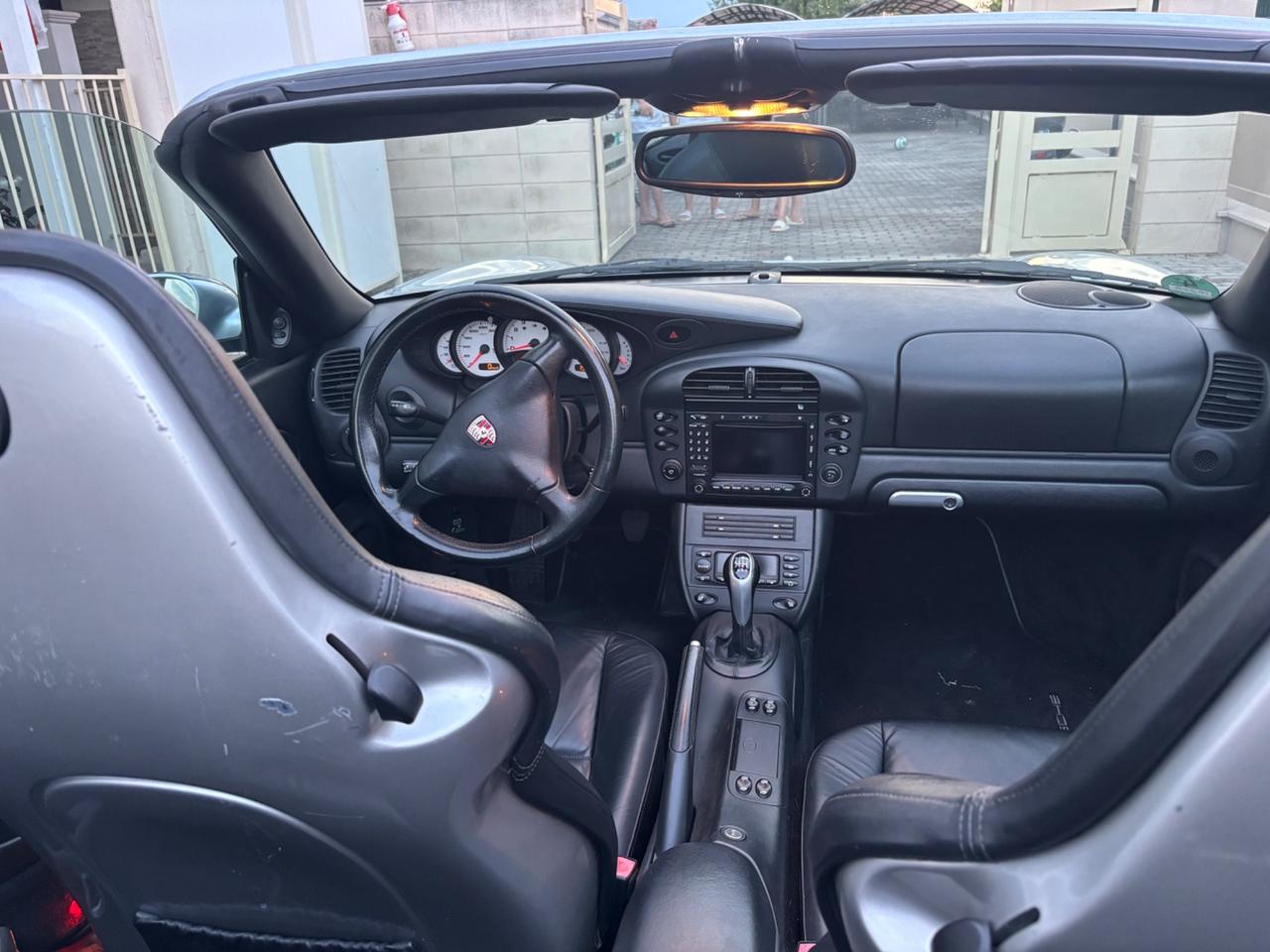 Porsche 911 Carrera 4 cat Cabriolet