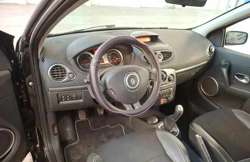 Renault Clio 1.2 16V 3 porte Le Iene