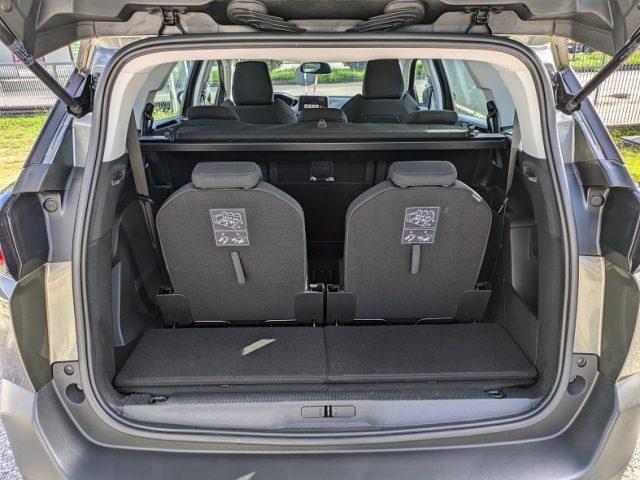 PEUGEOT 5008 BlueHDi 130 S&S Cambio auto. 7 posti