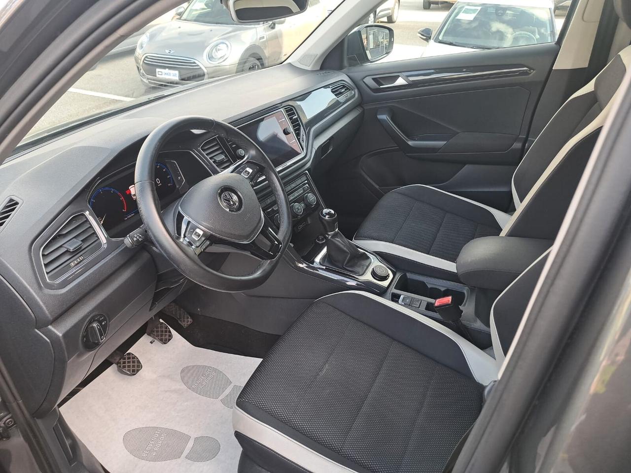 VOLKSVAGEN T-ROC 2.0 TDI 140 CV ADVANCED 4 MOTION