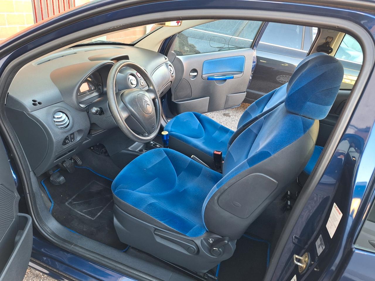 Citroen C2 1.1 Exclusive NEOPATENTATI ottima per città