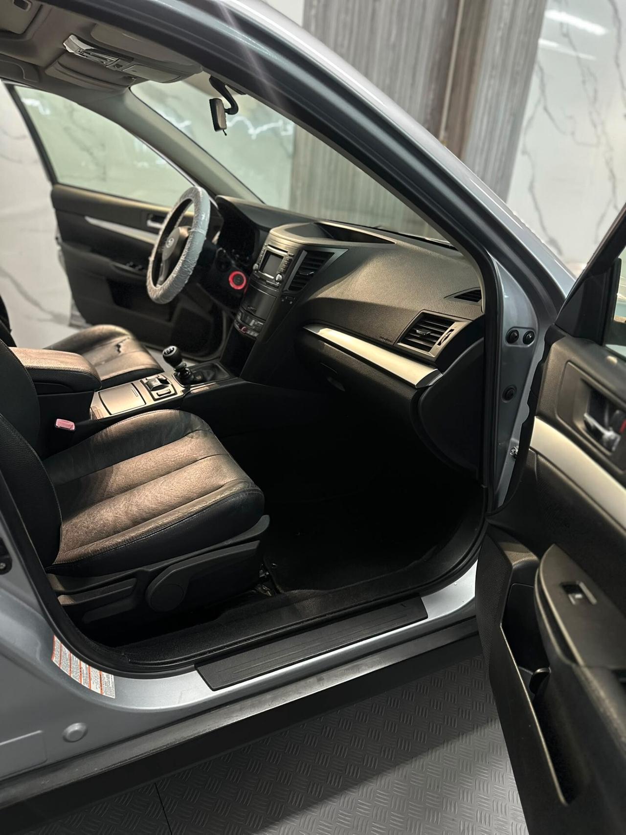 Subaru OUTBACK 2.0D Trend