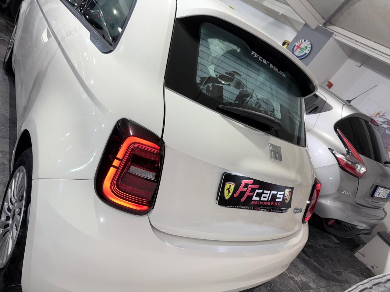 Fiat 500 500e Berlina 42 kWh