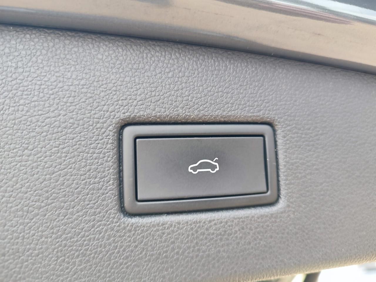 Volkswagen Tiguan 2.0 TDI SCR Life