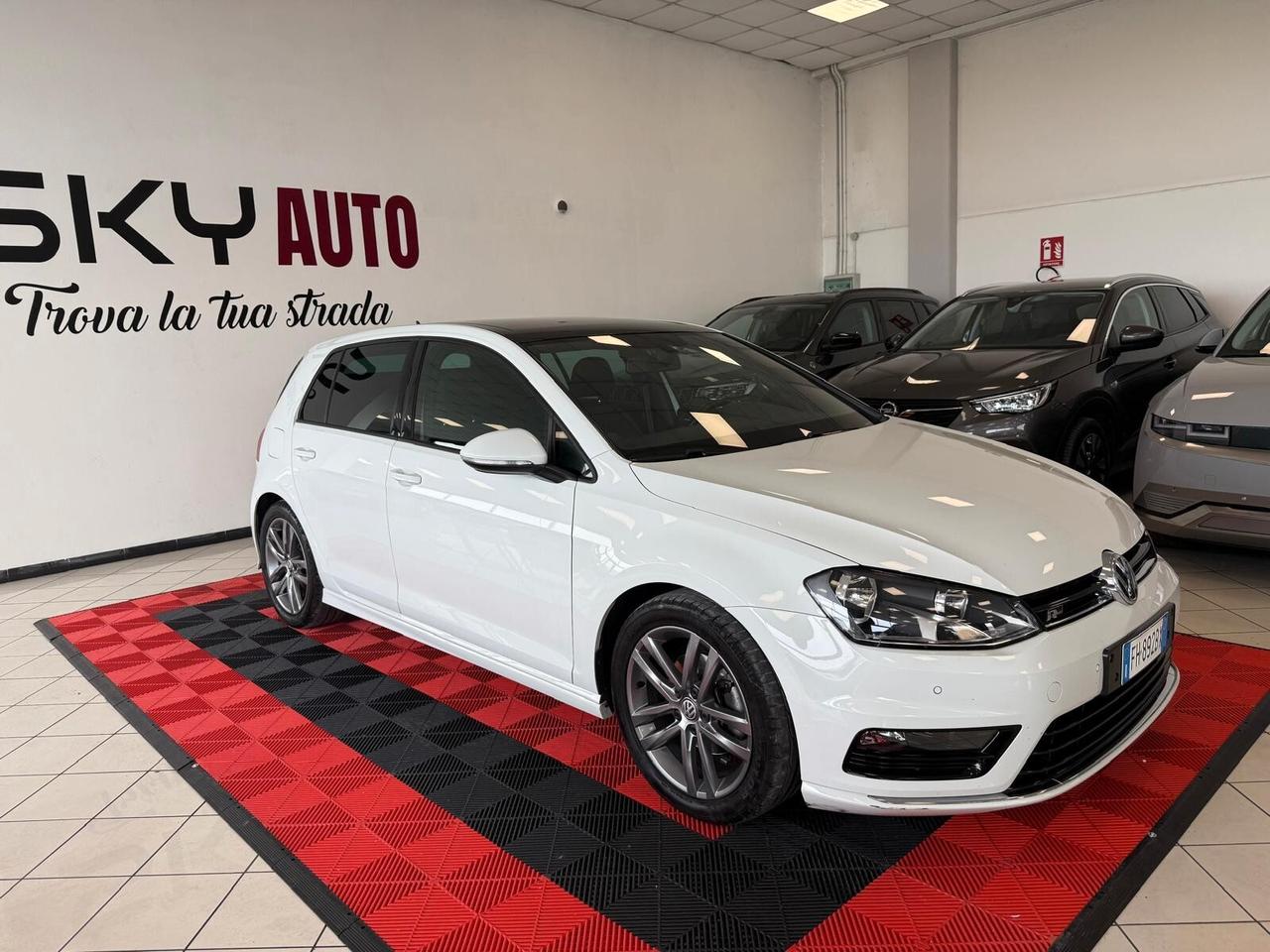 Volkswagen Golf 1.4 TSI 125 CV DSG 5p. R-LINE